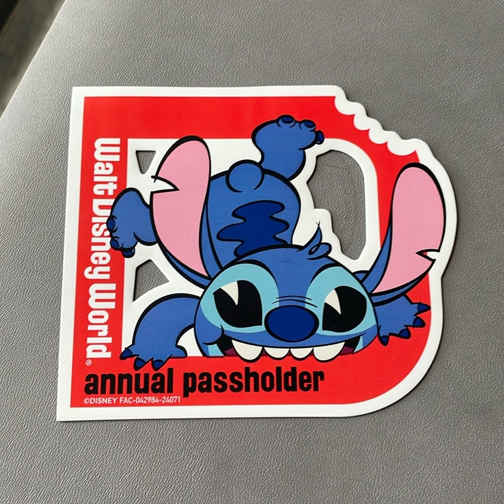 Disney’s Stitch Annual Passholder Magnet 2024